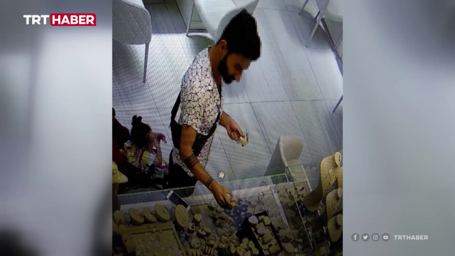 Hırsız elindeki dövmeden yakalandı